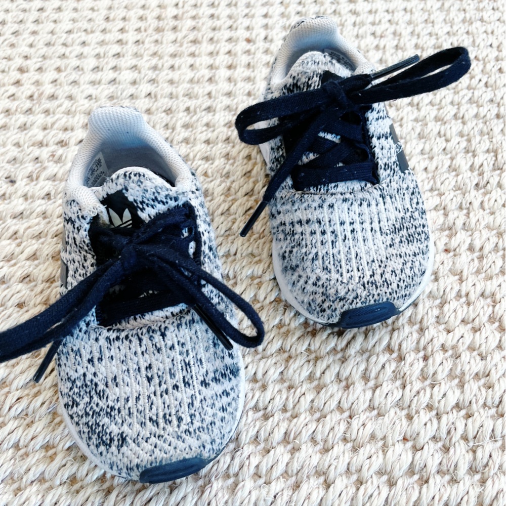 Adidas Baby Toddler Knit Striped Swift Run 1.0 Sneaker Size 5K Unisex - Picture 5 of 9